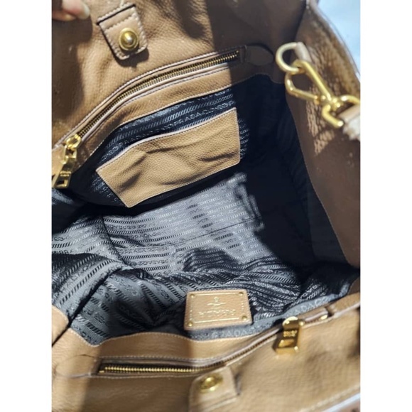 Authentic Prada Vitello Daino Tote Bag Brown - Picture 15 of 15